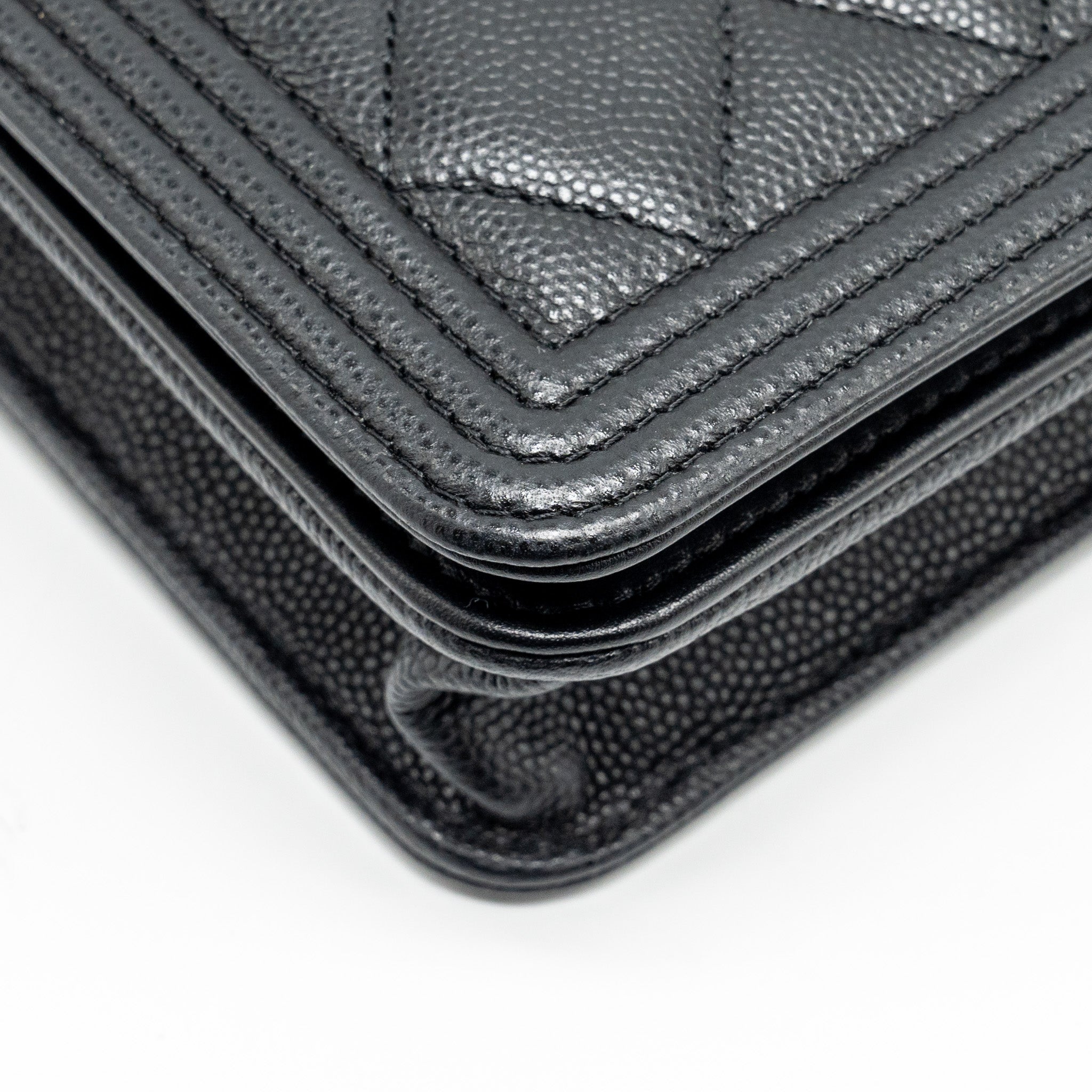 Chanel Boy Wallet On Chain caviar black  (microchip)