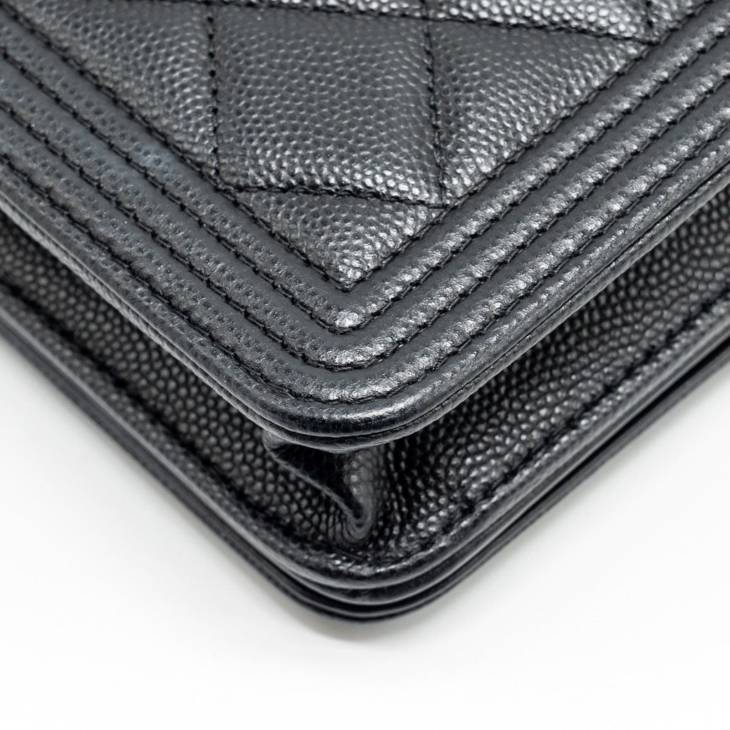 Chanel Boy Wallet On Chain caviar black  (microchip)