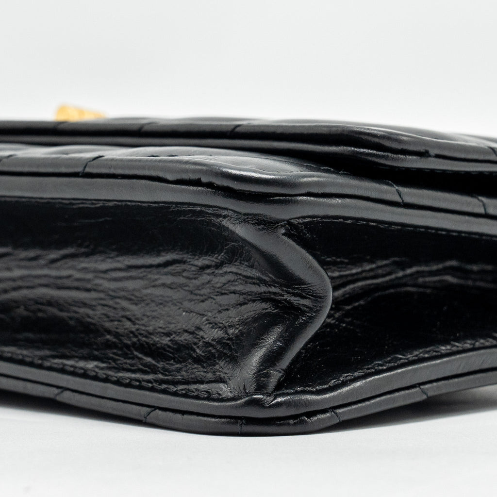 Chanel Chevron 2.55 reissue wallet on Chain aged calfskin black  (microchip)