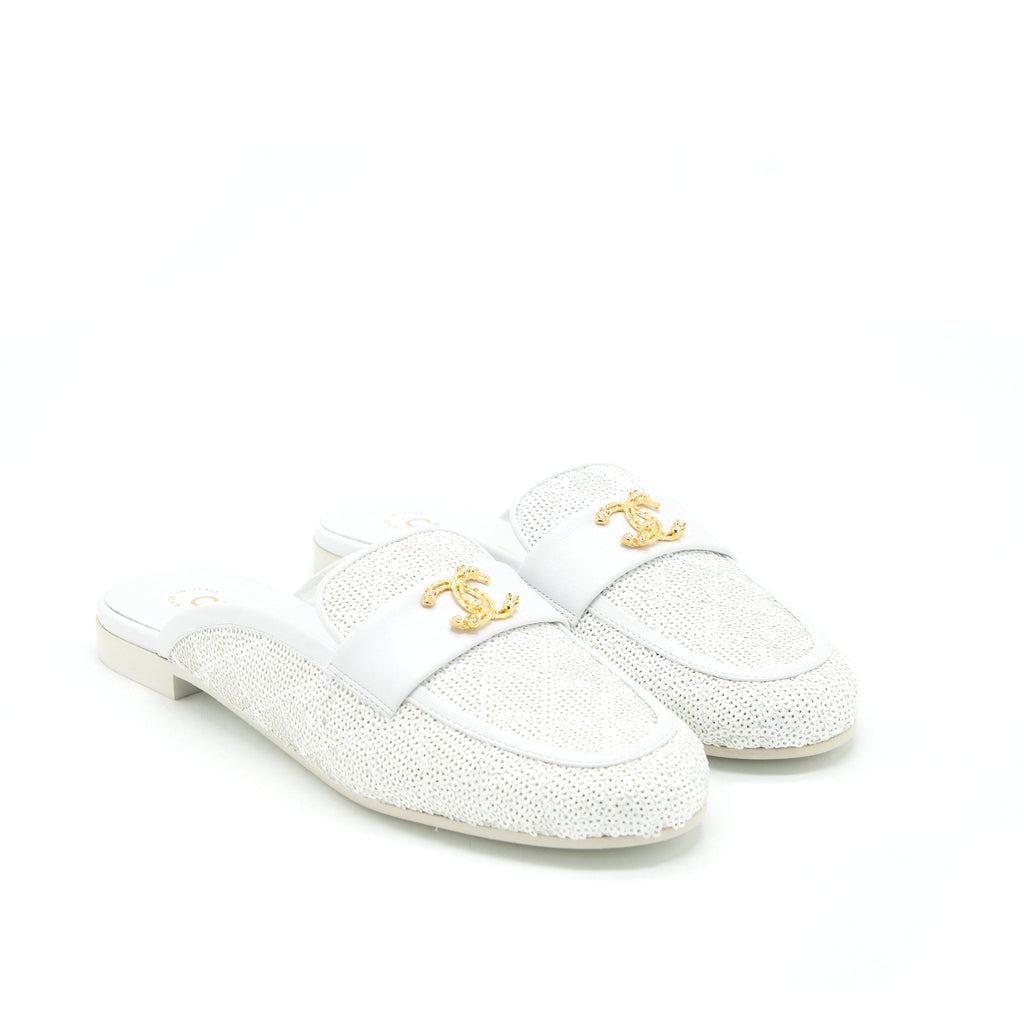 Chanel Size 38 CC Logo Sequins Lambskin Mule White