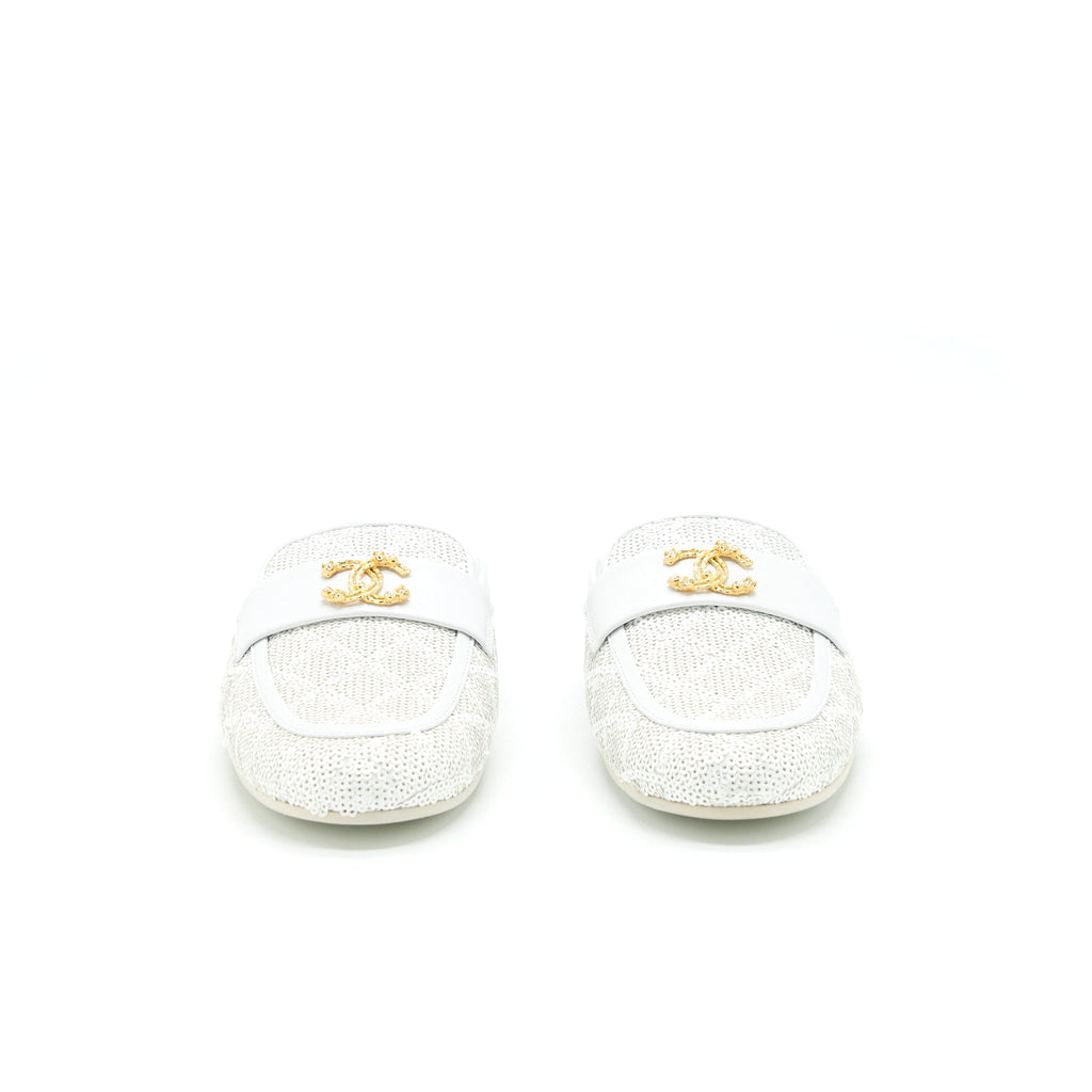 Chanel Size 38 CC Logo Sequins Lambskin Mule White