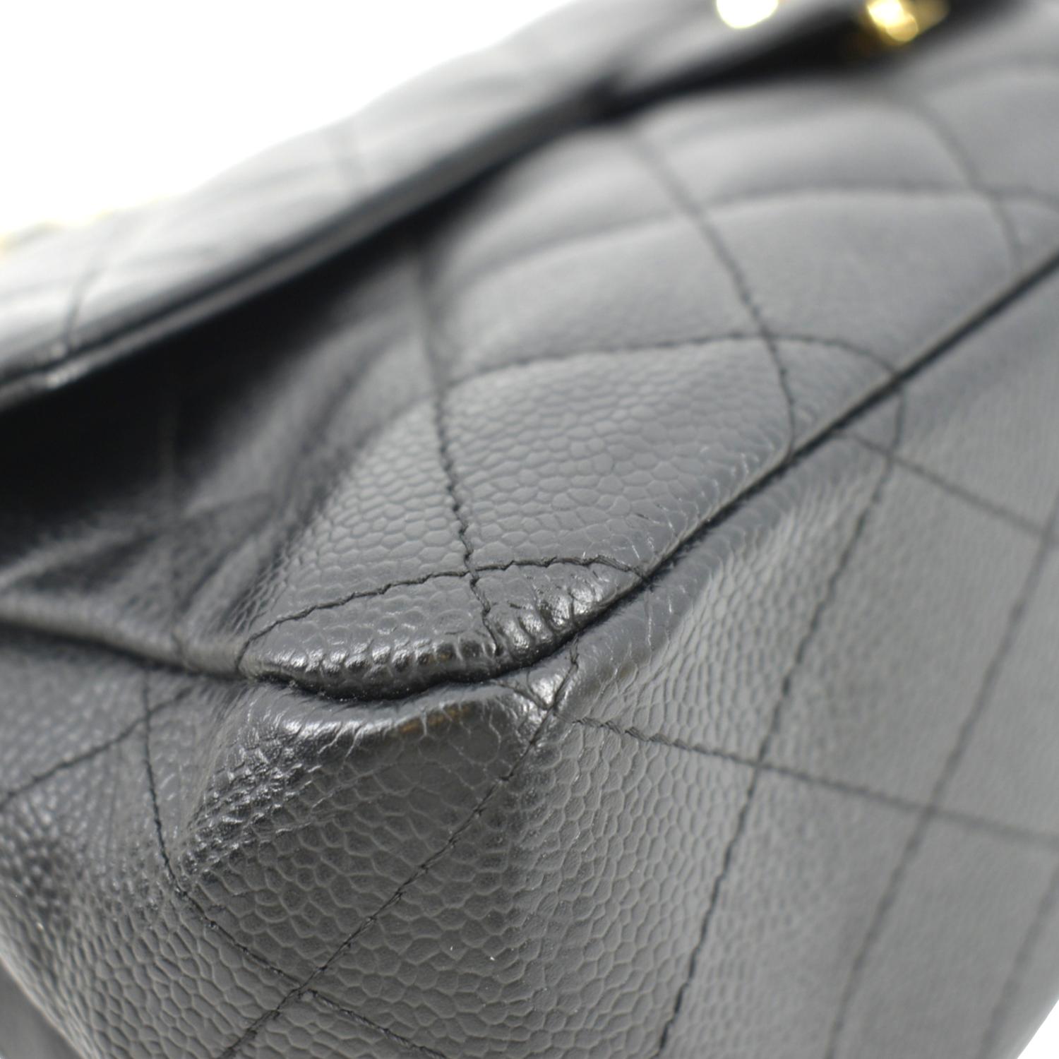 CHANEL Classic Jumbo Single Flap Quilted Caviar Leather Shoulder Bag Black