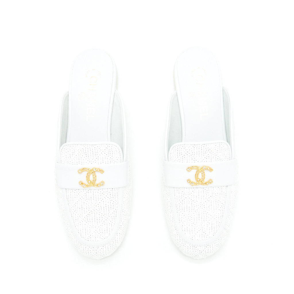 Chanel Size 38 CC Logo Sequins Lambskin Mule White