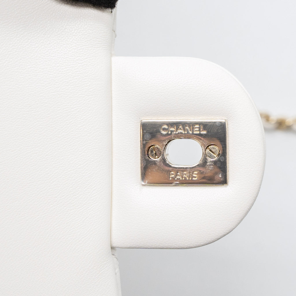 Chanel 23C Pearl Crush Mini Rectangular Flap Bag Lambskin White L (Microchip)