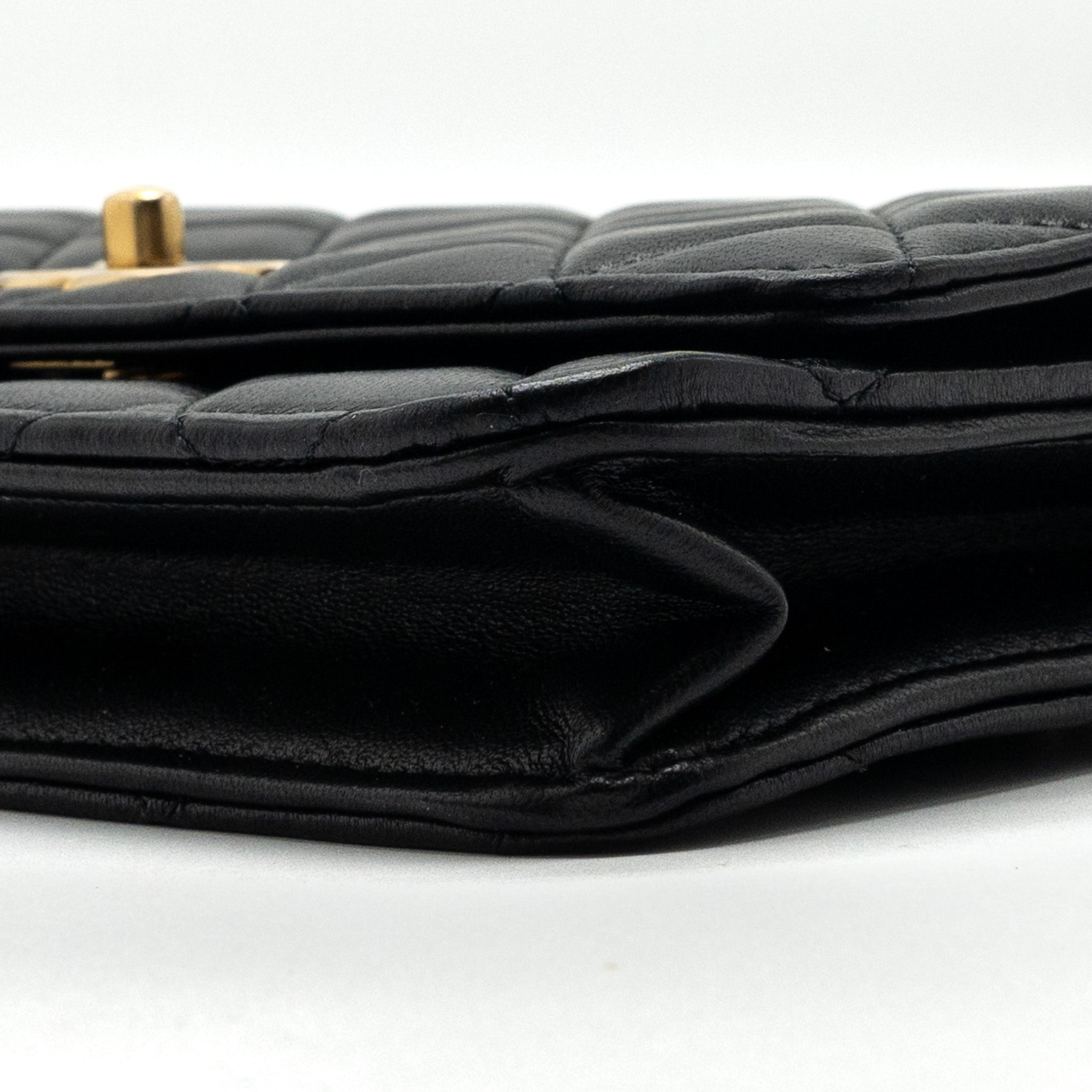 Chanel Pearl Crush Wallet On Chain Lambskin Black  (microchip)