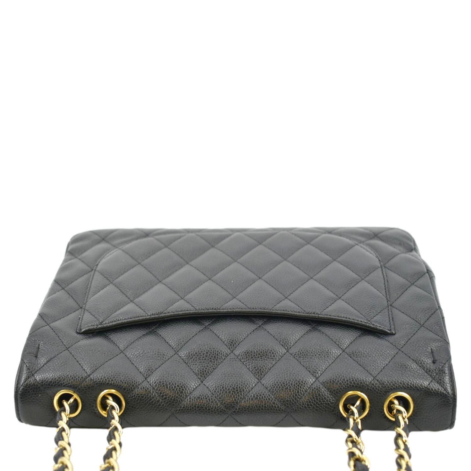CHANEL Classic Jumbo Single Flap Quilted Caviar Leather Shoulder Bag Black