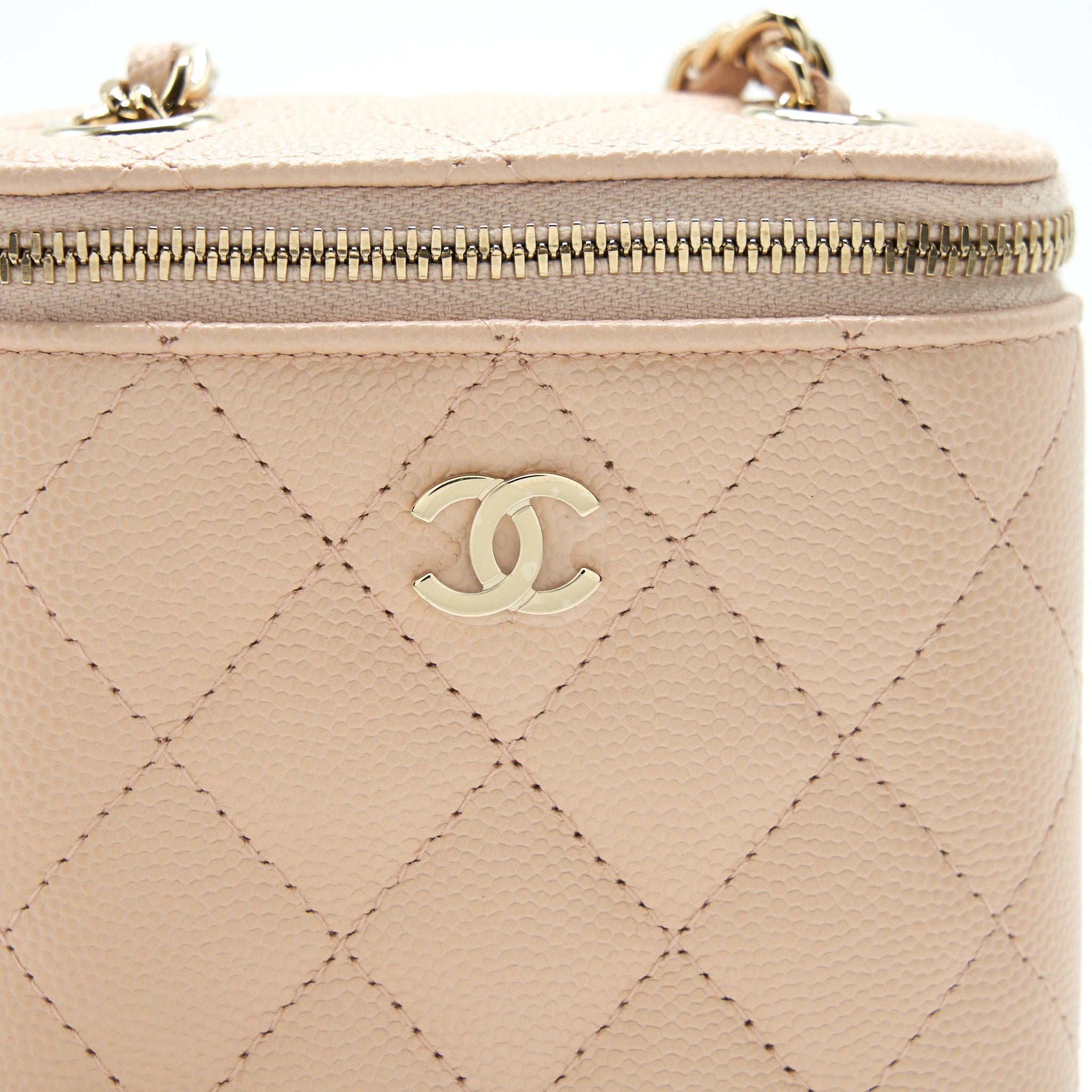 Chanel 22C Vertical vanity with chain Caviar beige L