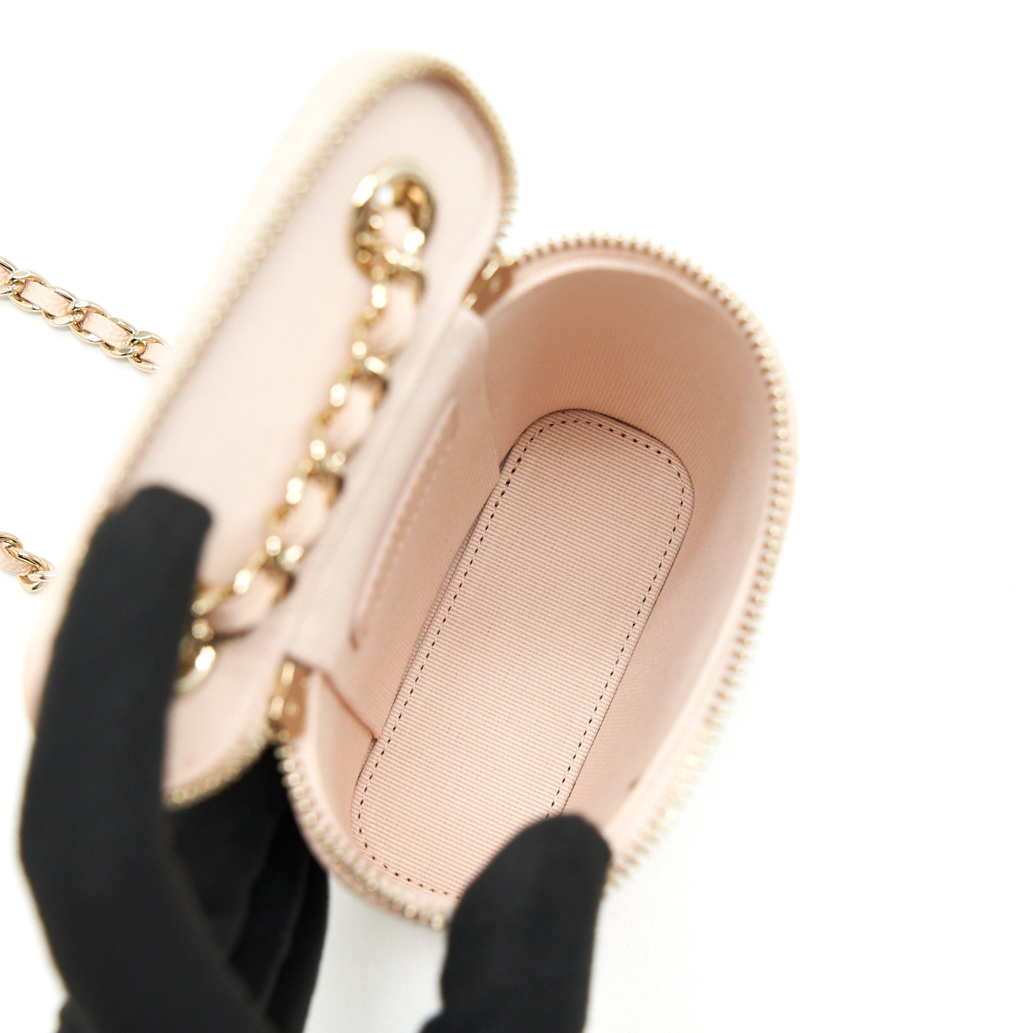 Chanel 22C Vertical vanity with chain Caviar beige L