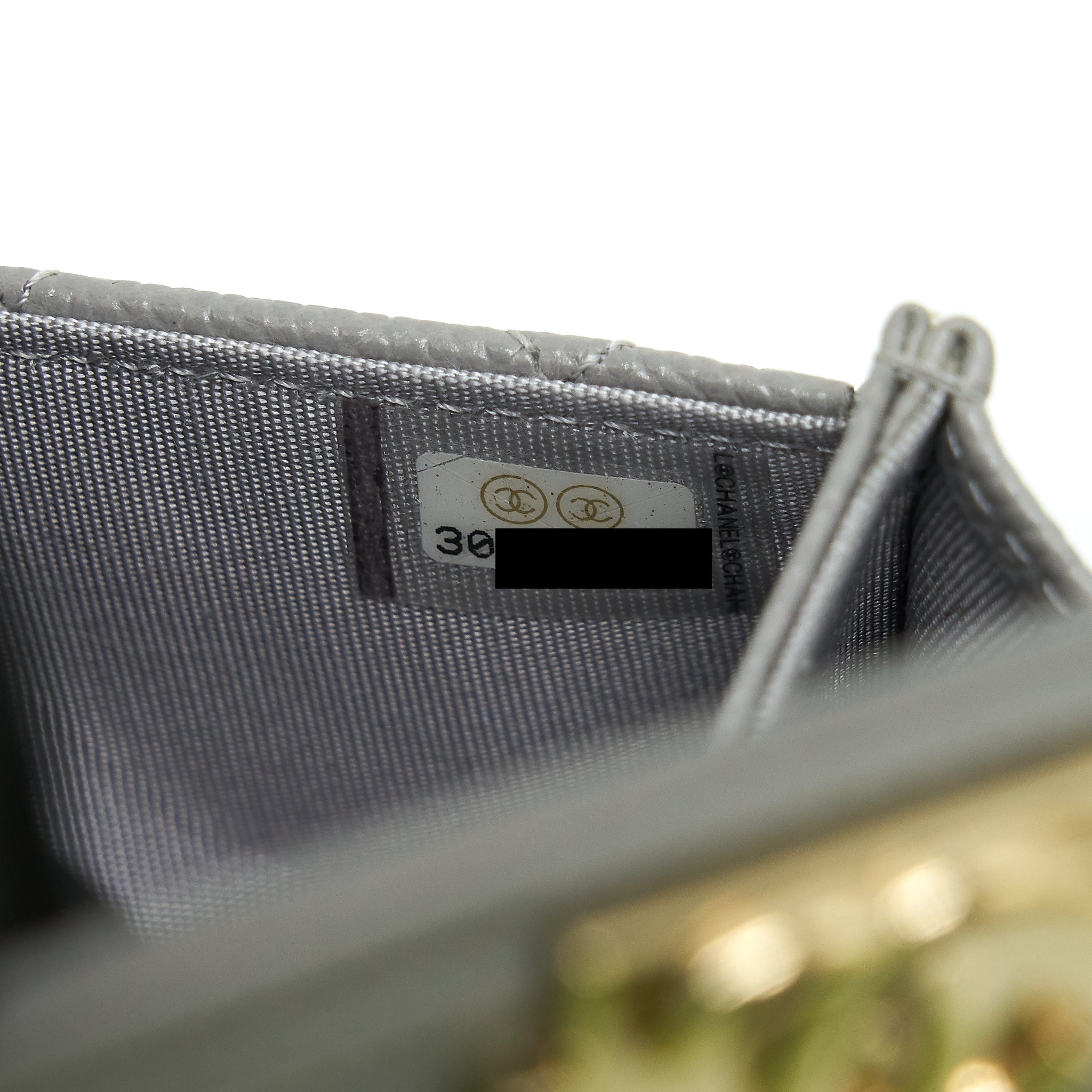 Chanel Boy Flap card holder Caviar light Grey L