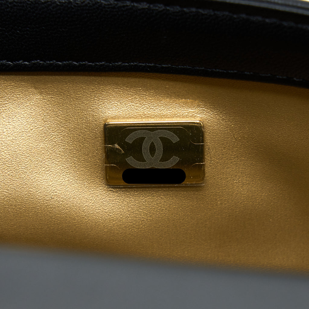 Chanel Pearl Crush Mini Rectangular Lambskin Black Brushed  (Microchip)