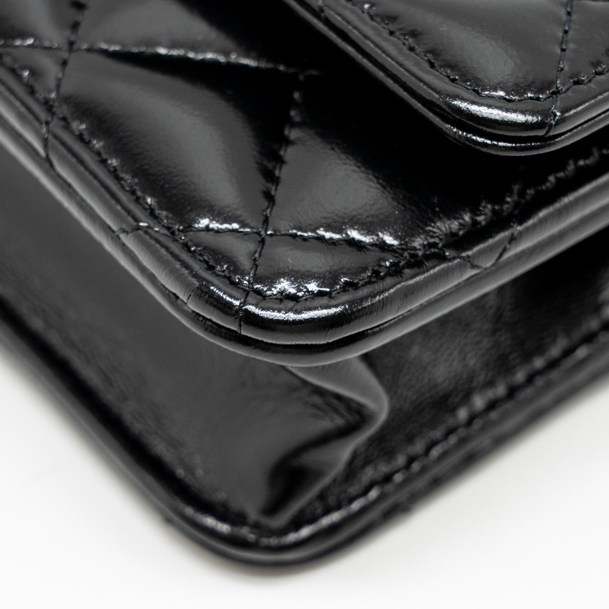 Chanel Wallet on CC Detailed Chain Shiny Lambskin Black  (Microchip)