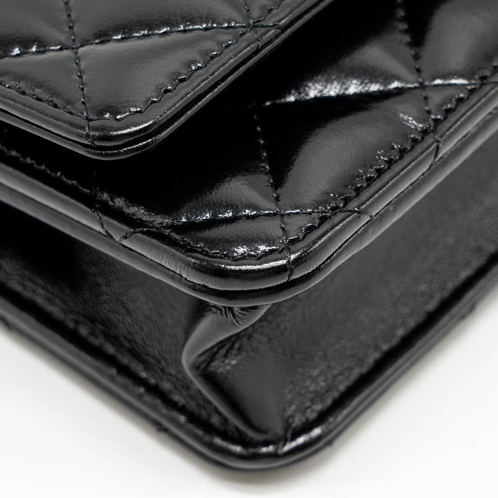 Chanel Wallet on CC Detailed Chain Shiny Lambskin Black  (Microchip)