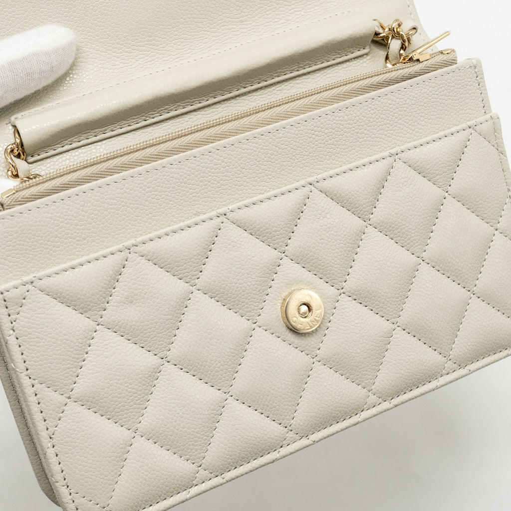 Chanel Classic Wallet on Chain Caviar Creamy White L(microchip)