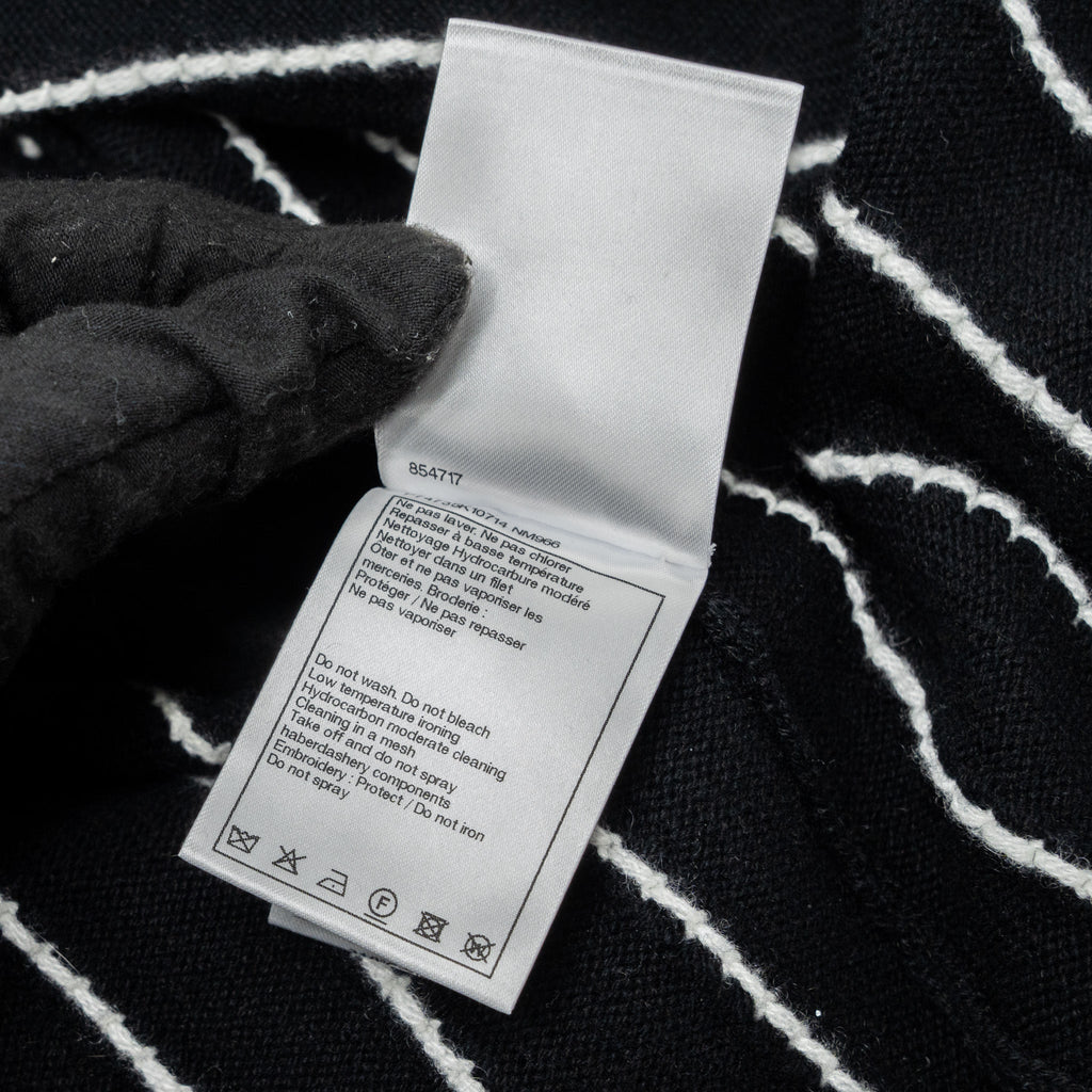 Chanel size 36 23p cardigan cashmere black/white