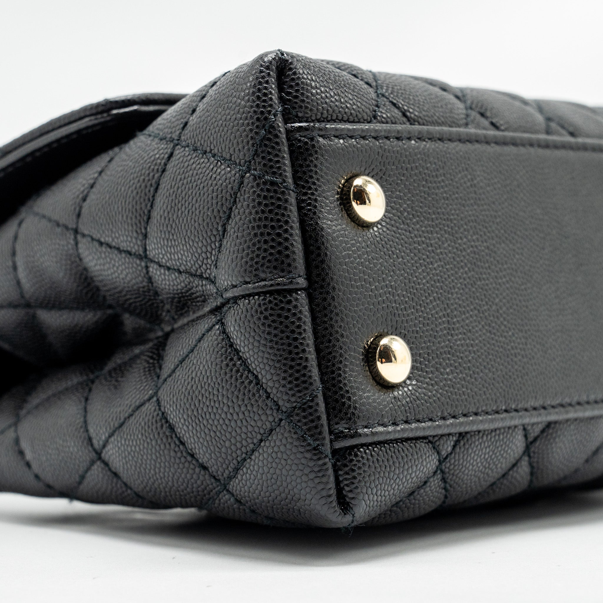 Chanel Small COCO Handle Caviar Black L (Microchip)