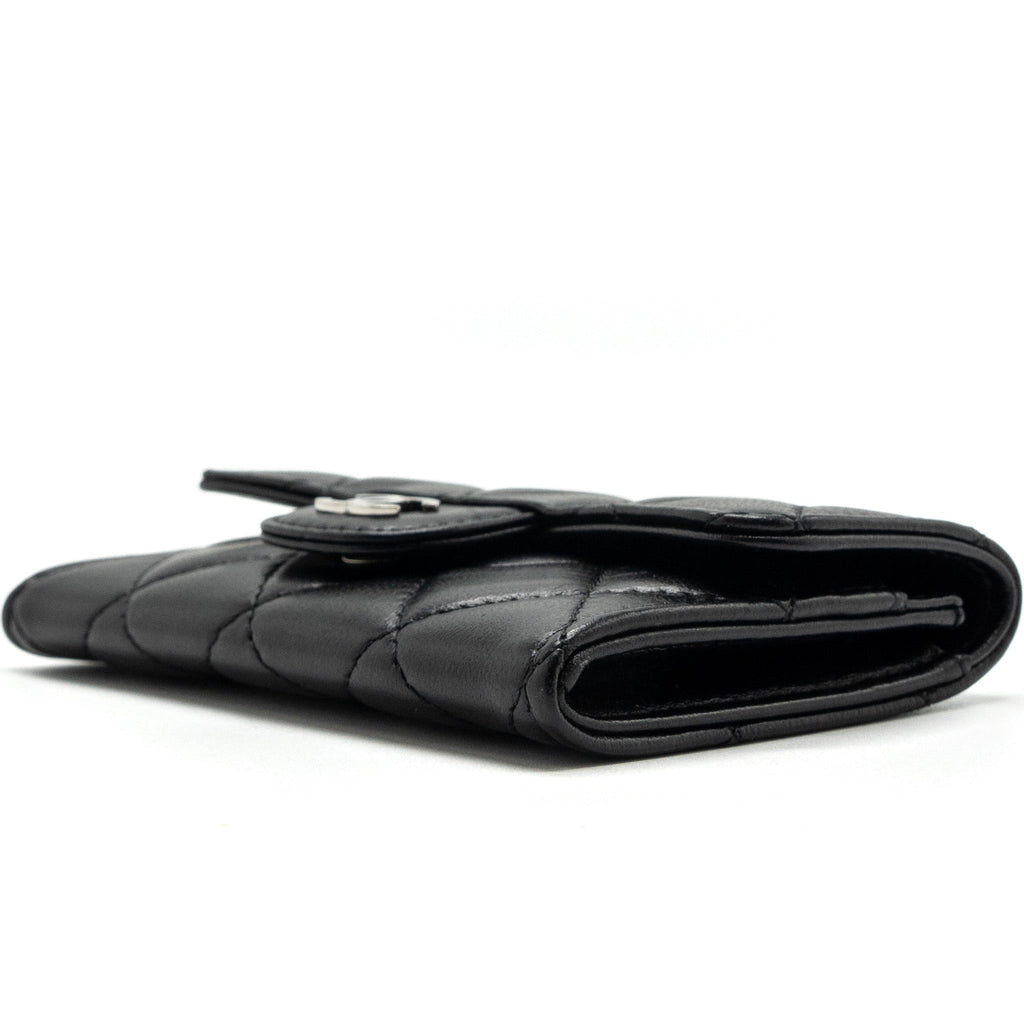 Chanel Classic Flap card holder Lambskin Black