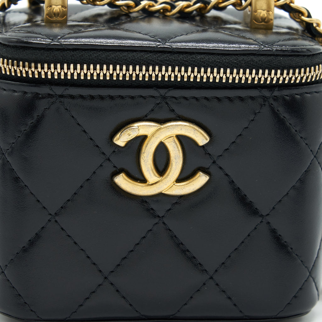 Chanel 21A Gold Crush Mini Vanity Case Calfskin Black
