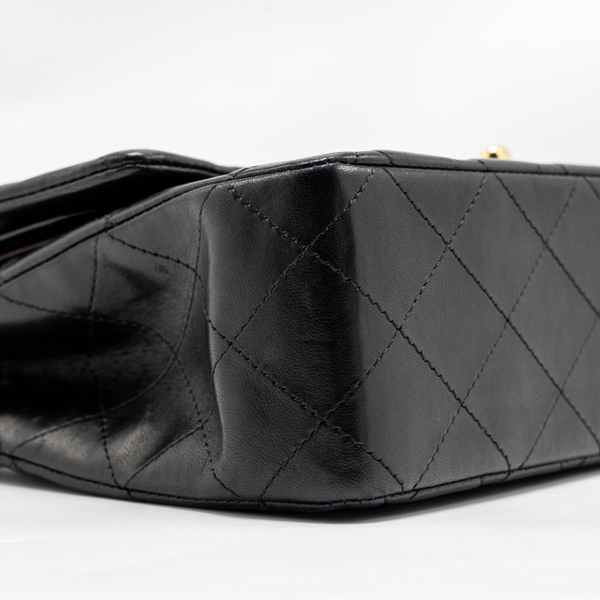 Chanel Medium Classic Double Flap Bag lambskin black