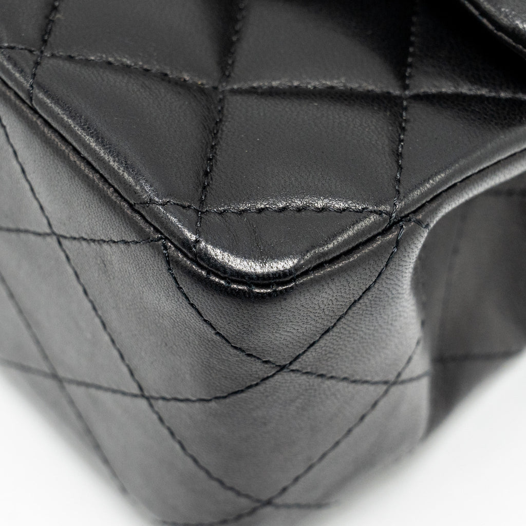 Chanel Medium Classic Double Flap Bag lambskin black