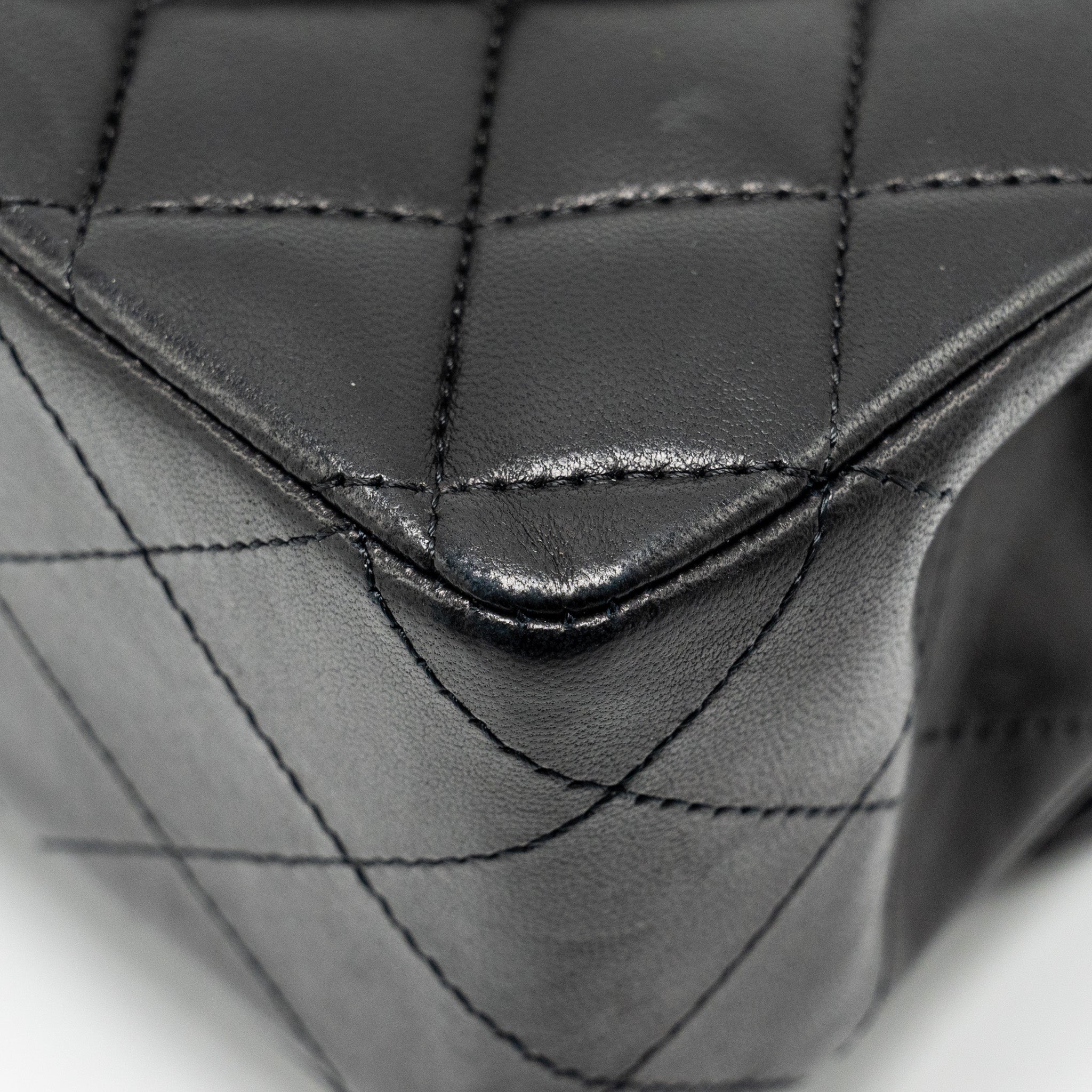 Chanel Medium Classic Double Flap Bag lambskin black