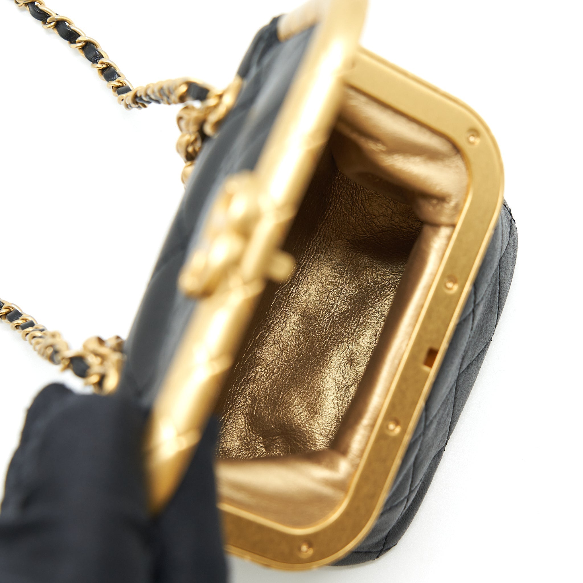 Chanel 20A Kiss-Lock Mini Vanity Flap Bag Calfskin Black