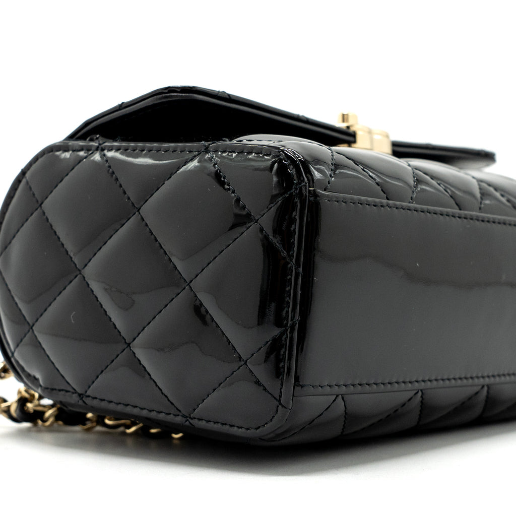 Chanel Small Trendy CC Dual Flap Bag patent black L (microchip)