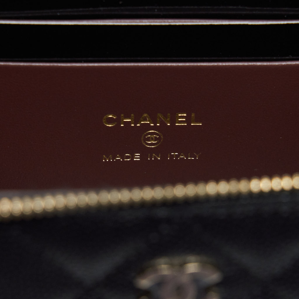 Chanel 22S Long Vanity With Chain Caviar Black L
