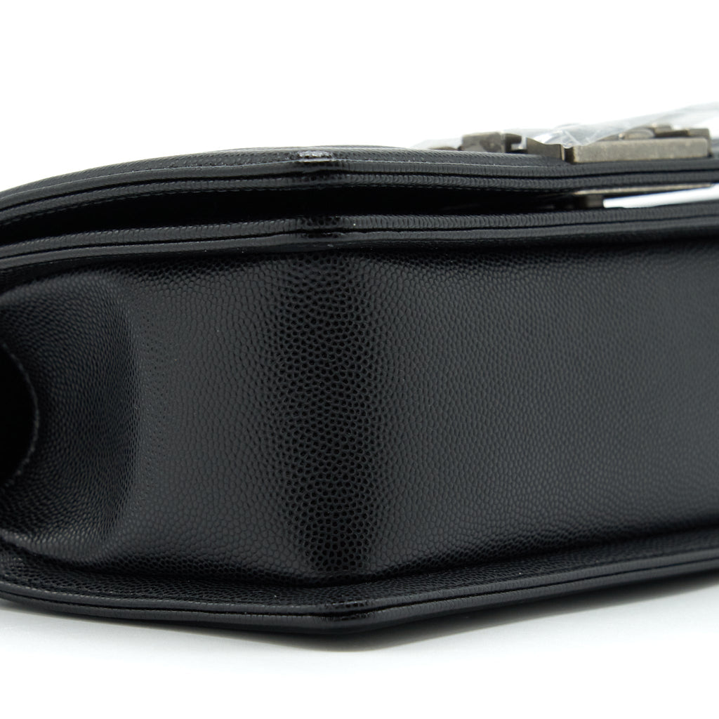 Chanel Small Boy Bag Caviar Black Ruthenium Sliver Hardware
