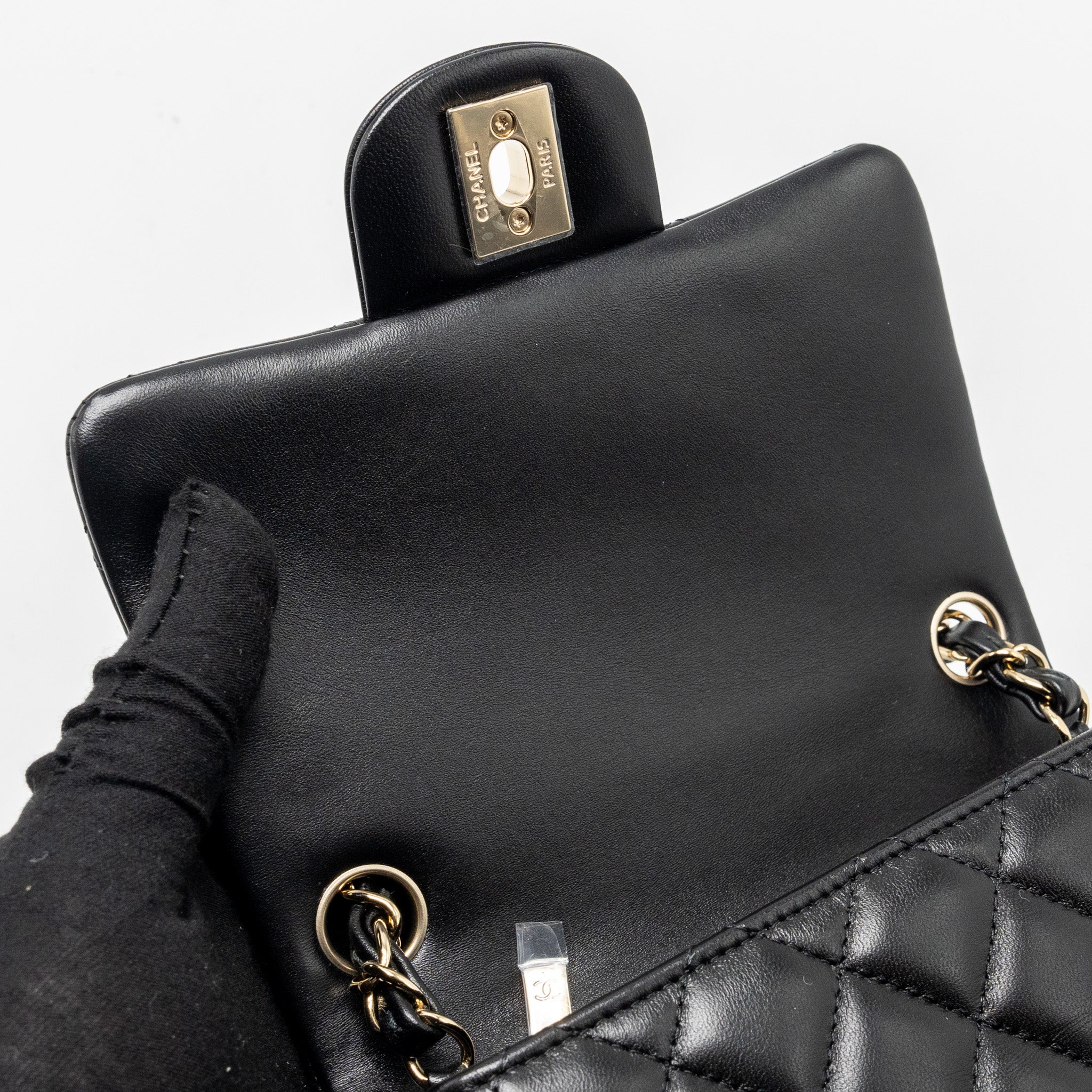 Chanel Mini Square Flap Bag Lambskin Black L (microchip)
