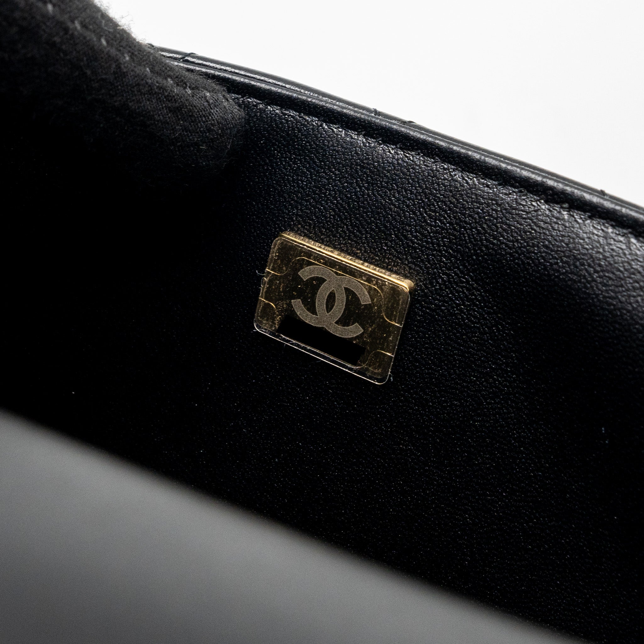 Chanel Mini Square Flap Bag Lambskin Black L (microchip)