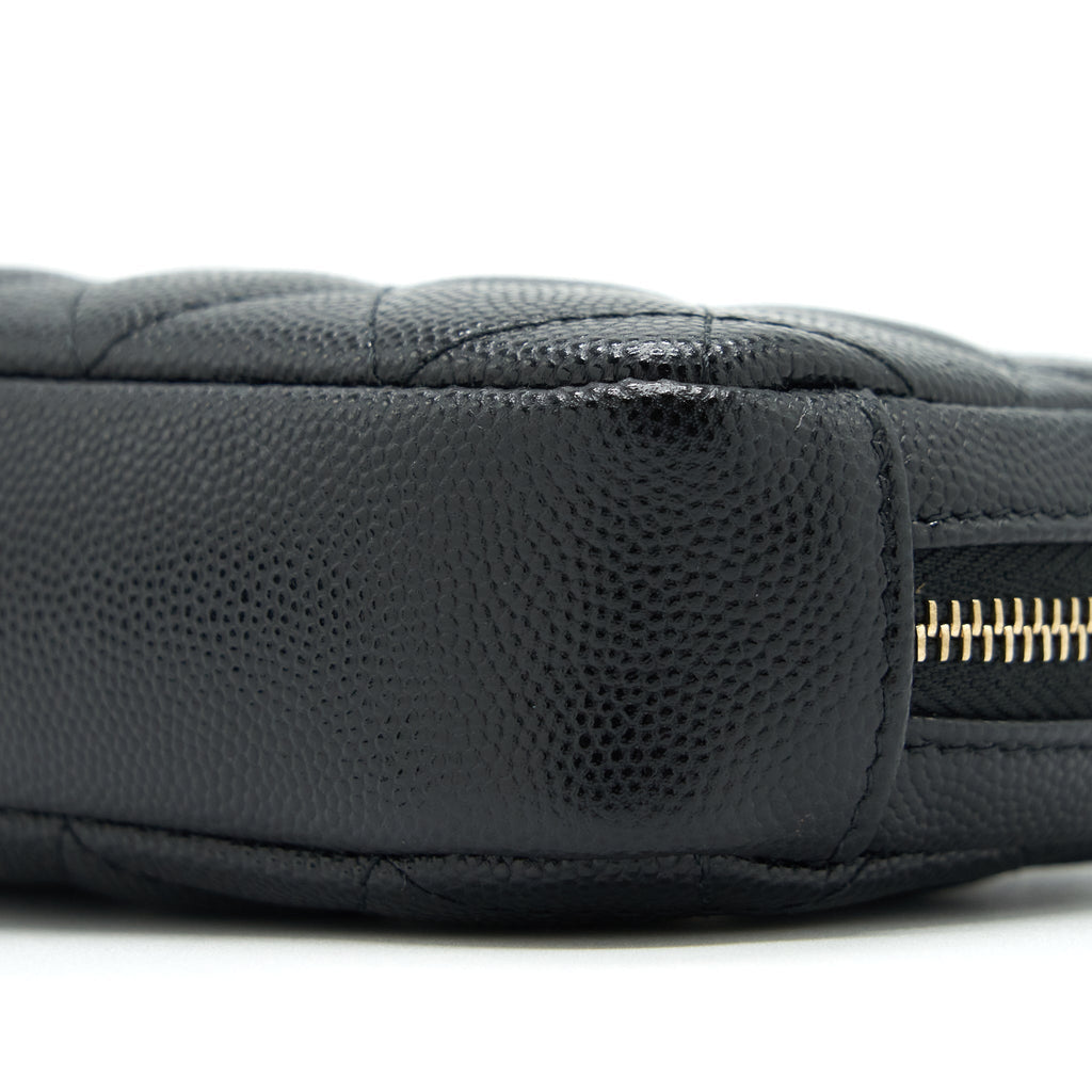 Chanel Small Zipper Vanity Pouch Caviar Black L
