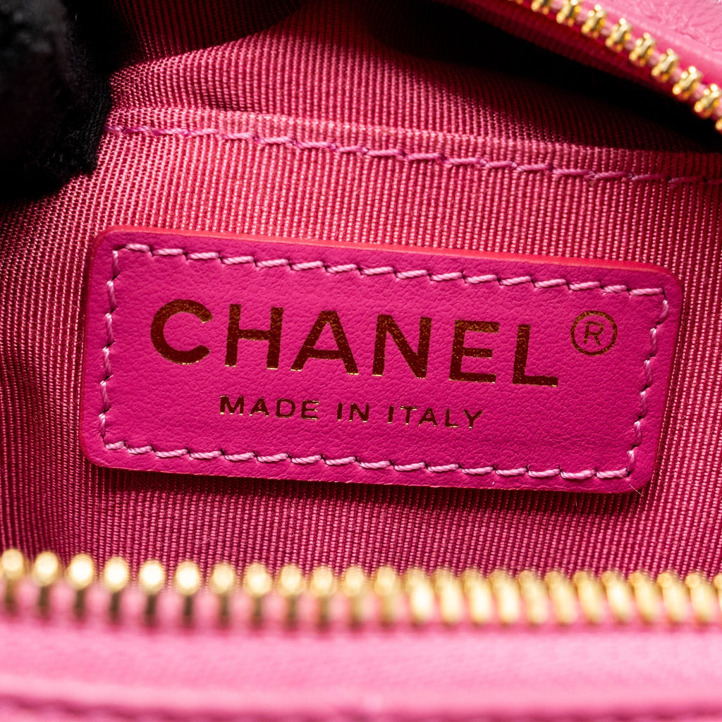 Chanel 20S Small Quilted hobo bag Lambskin Pink