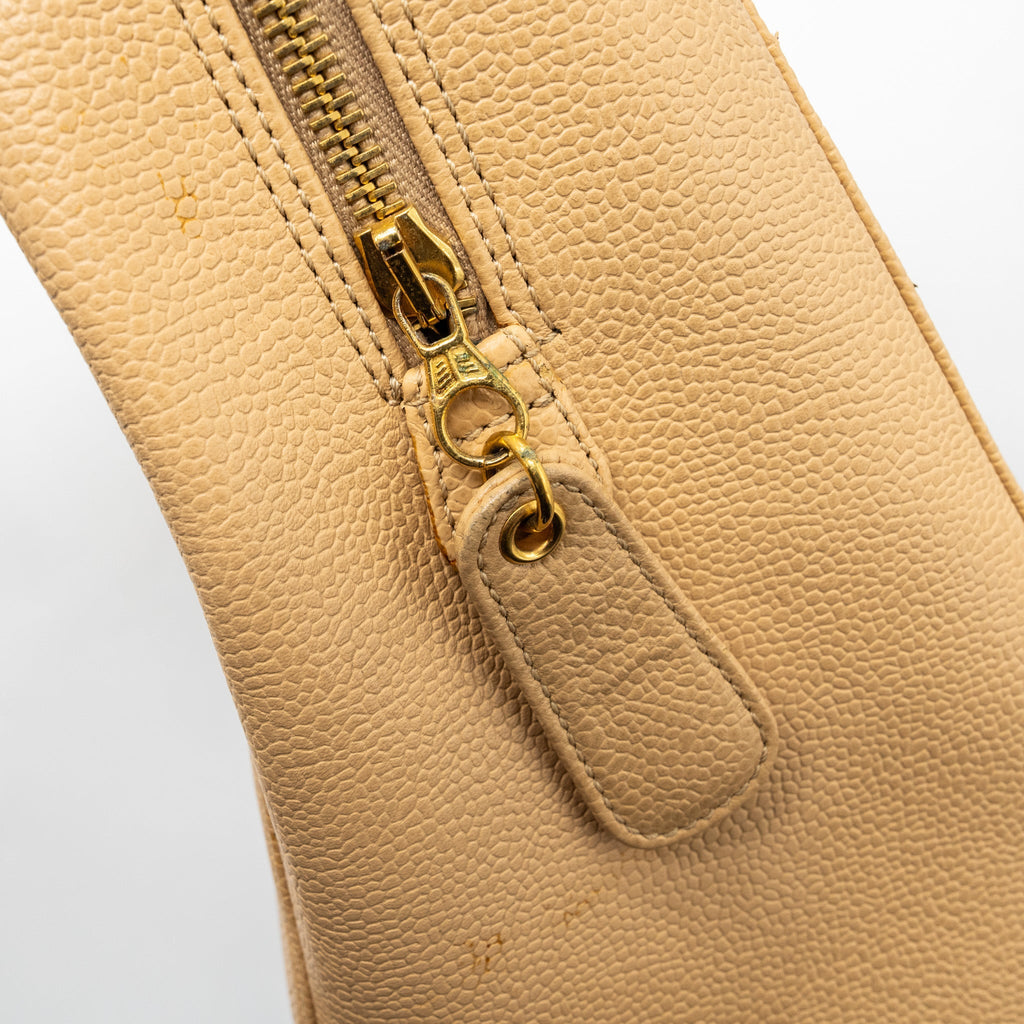 Chanel Vintage Tote Bag Caviar Beige