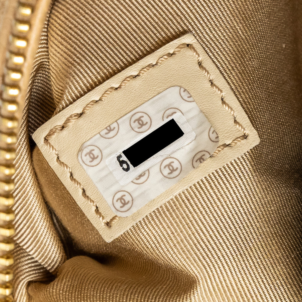 Chanel Vintage Tote Bag Caviar Beige