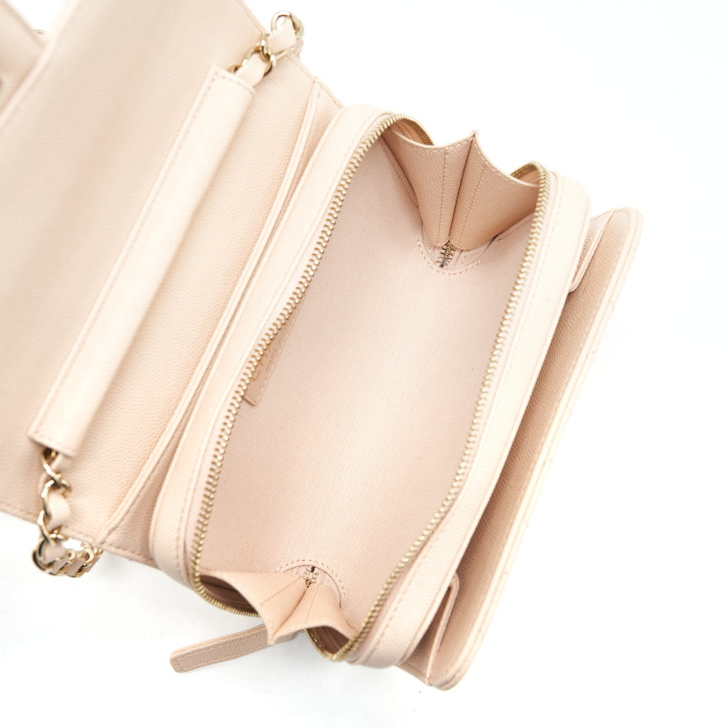 Chanel 21K Crossbody Bag Caviar Light Beige L