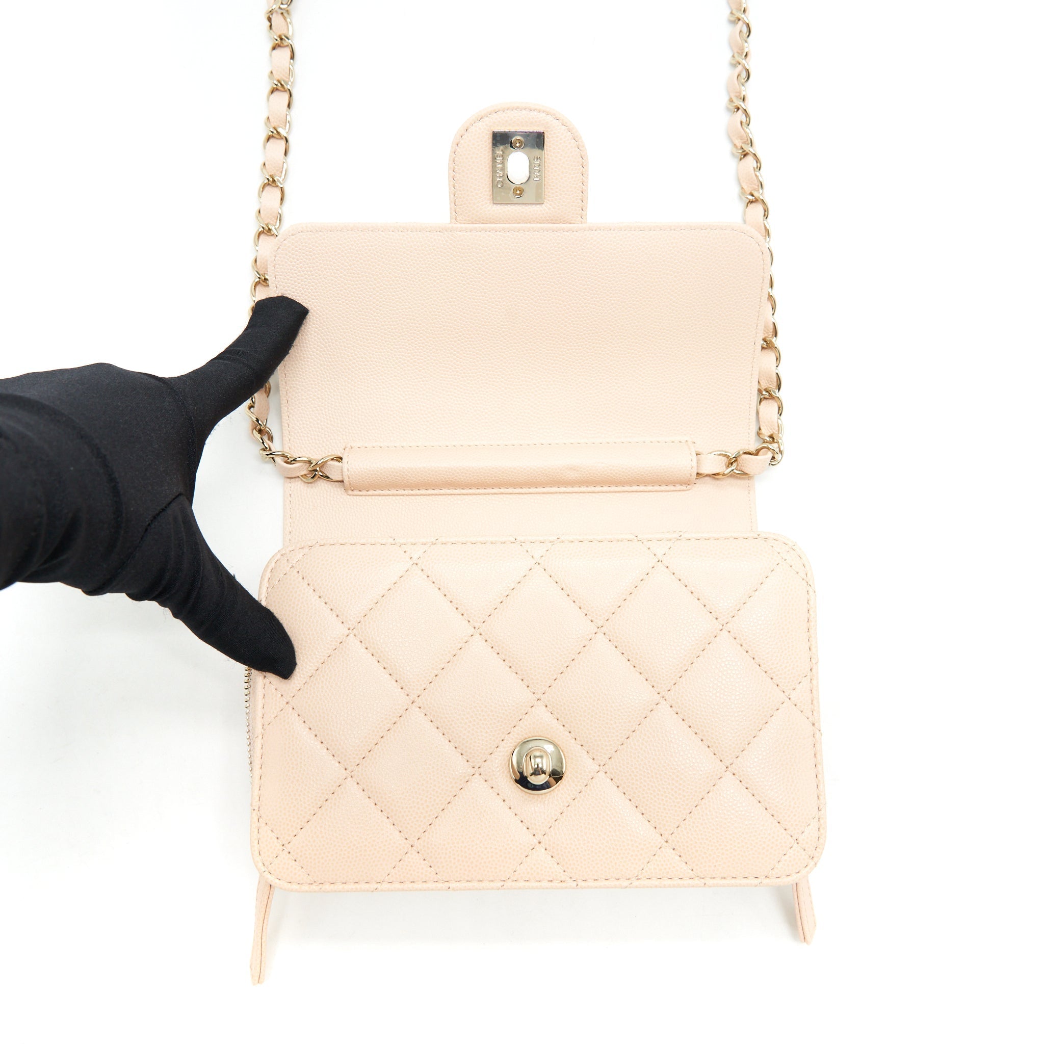 Chanel 21K Crossbody Bag Caviar Light Beige L