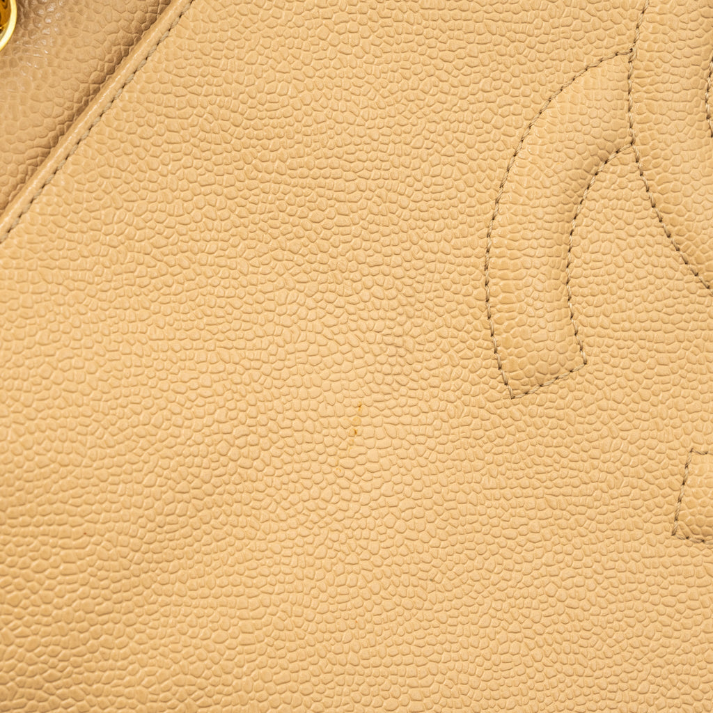 Chanel Vintage Tote Bag Caviar Beige