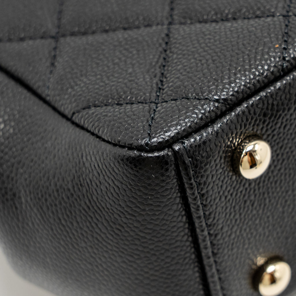 Chanel Small Business Affinity Caviar Black L (Microchip)