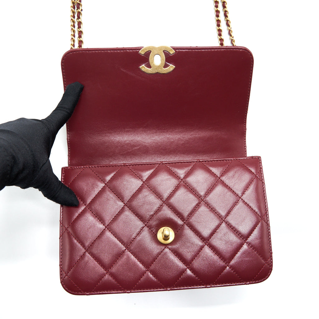Chanel 21A Medium Gold Crush Flap Bag Calfskin NC635 Burgundy