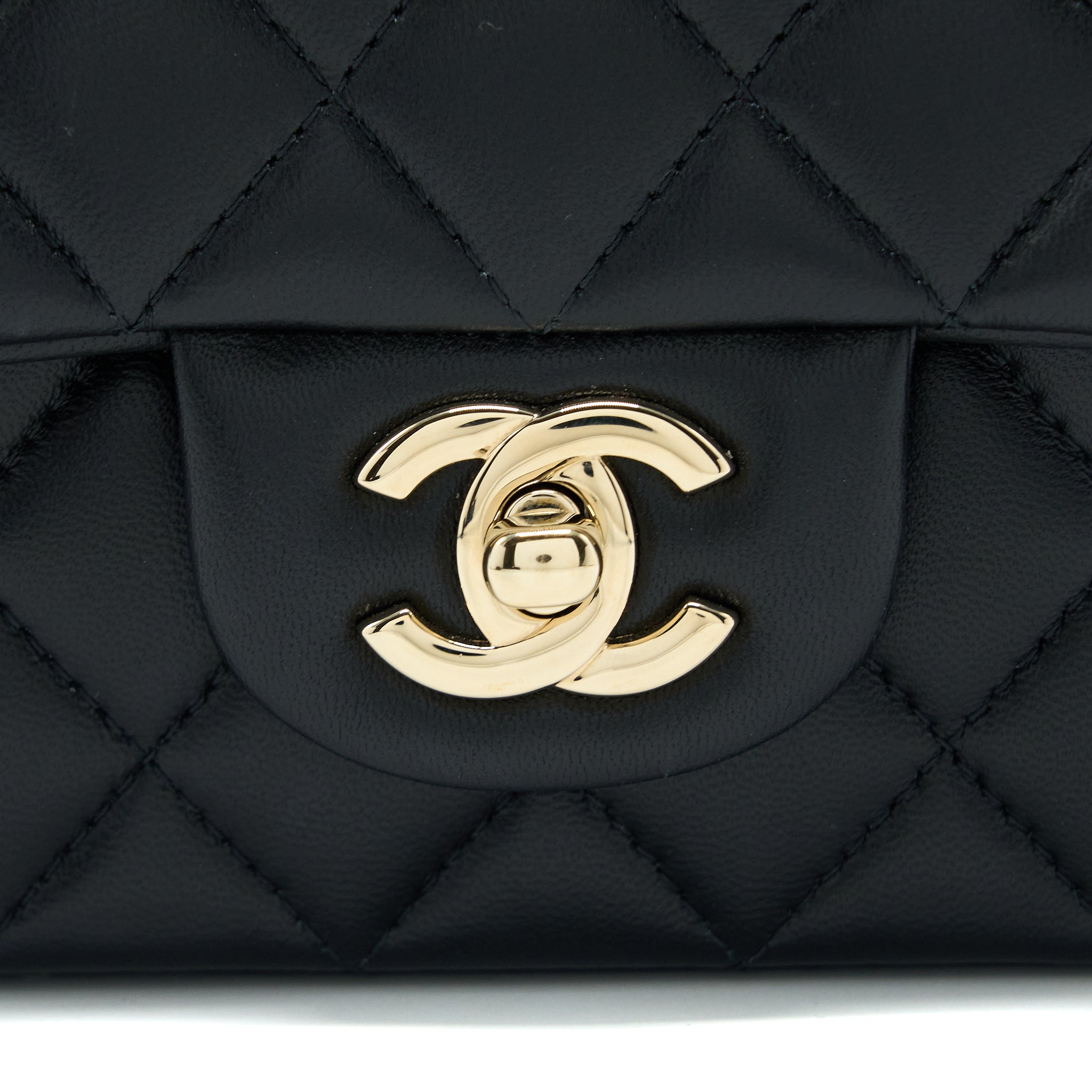 Chanel Top Handle Mini Rectangular Flap Bag Lambskin Black L (Microchip)