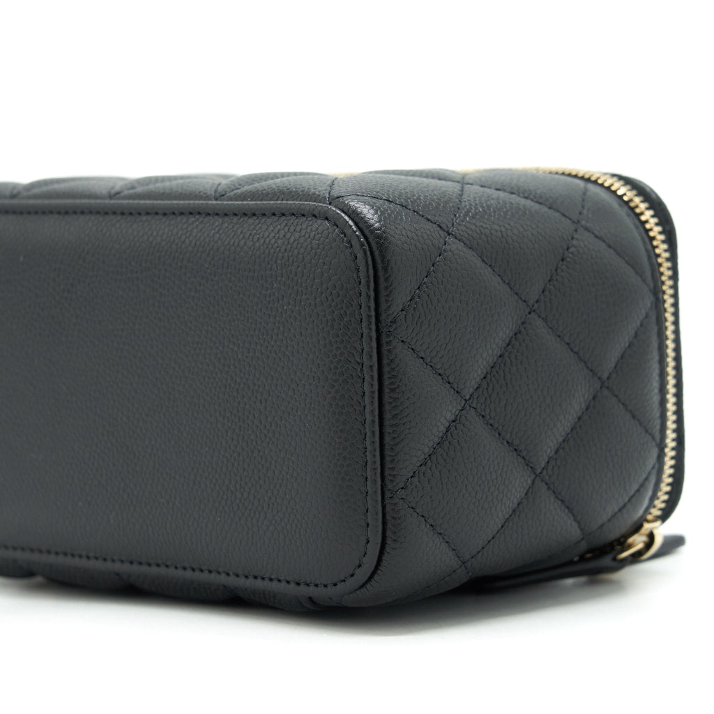 Chanel 22P Long Vanity With Logo Chain Caviar Black L