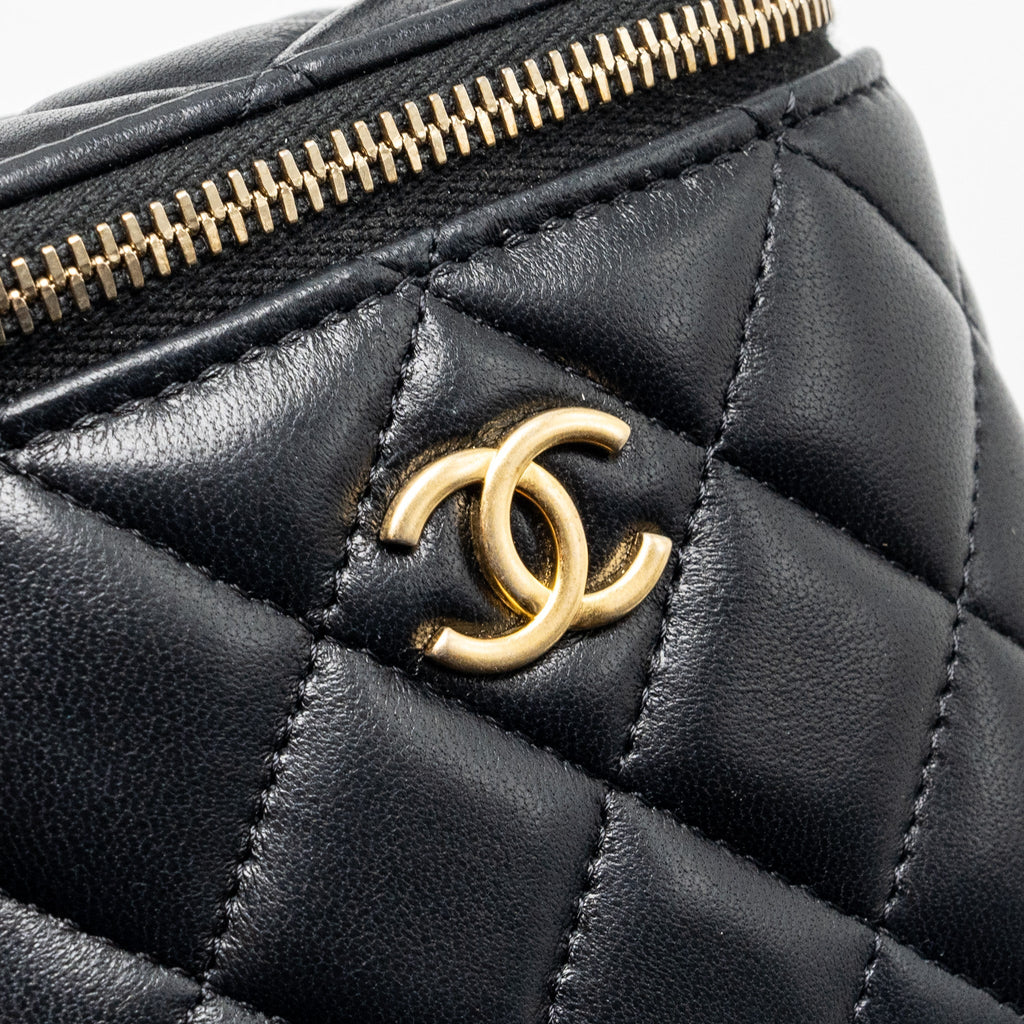 Chanel Top Handle Mini Vanity Case with Chain Lambskin Black  (Microchip)