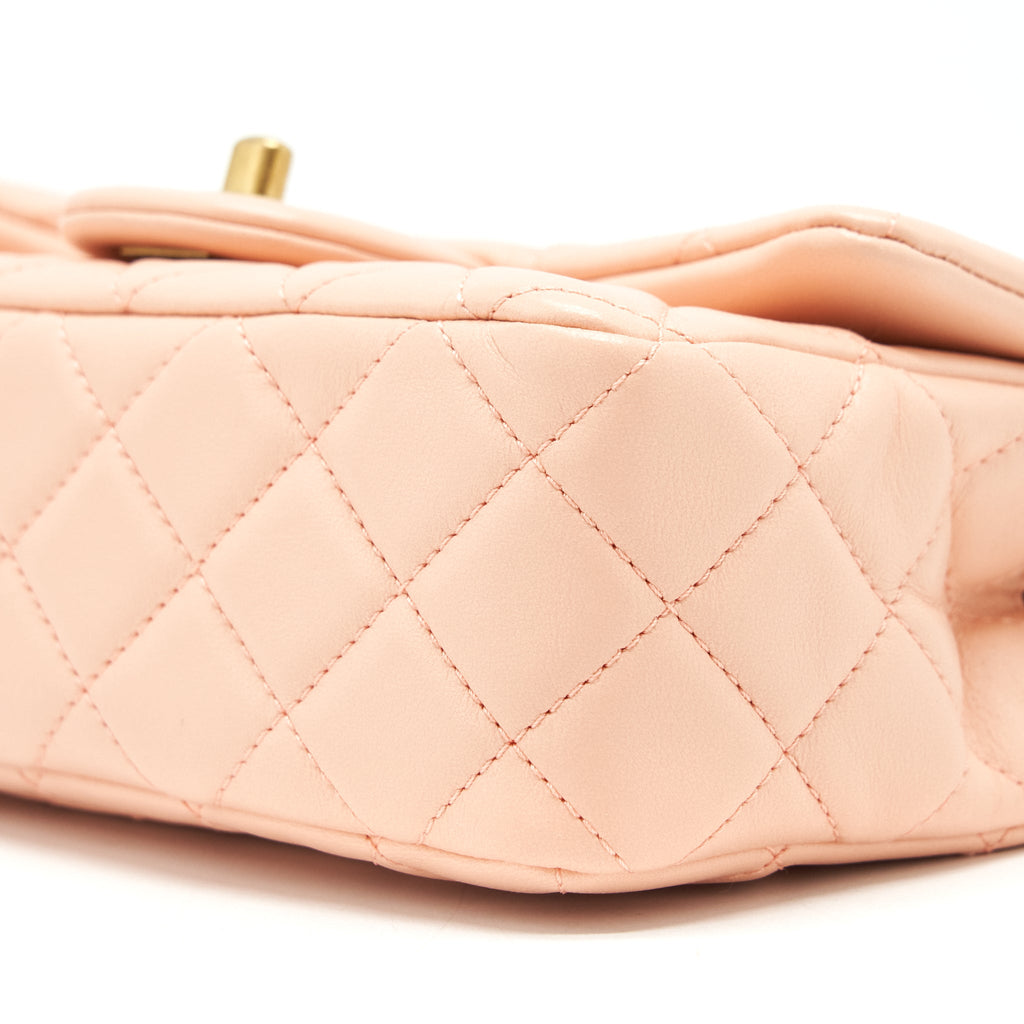 Chanel 22C Pearl Crush Mini Rectangular Flap Bag Lambskin Light Orange / Peach