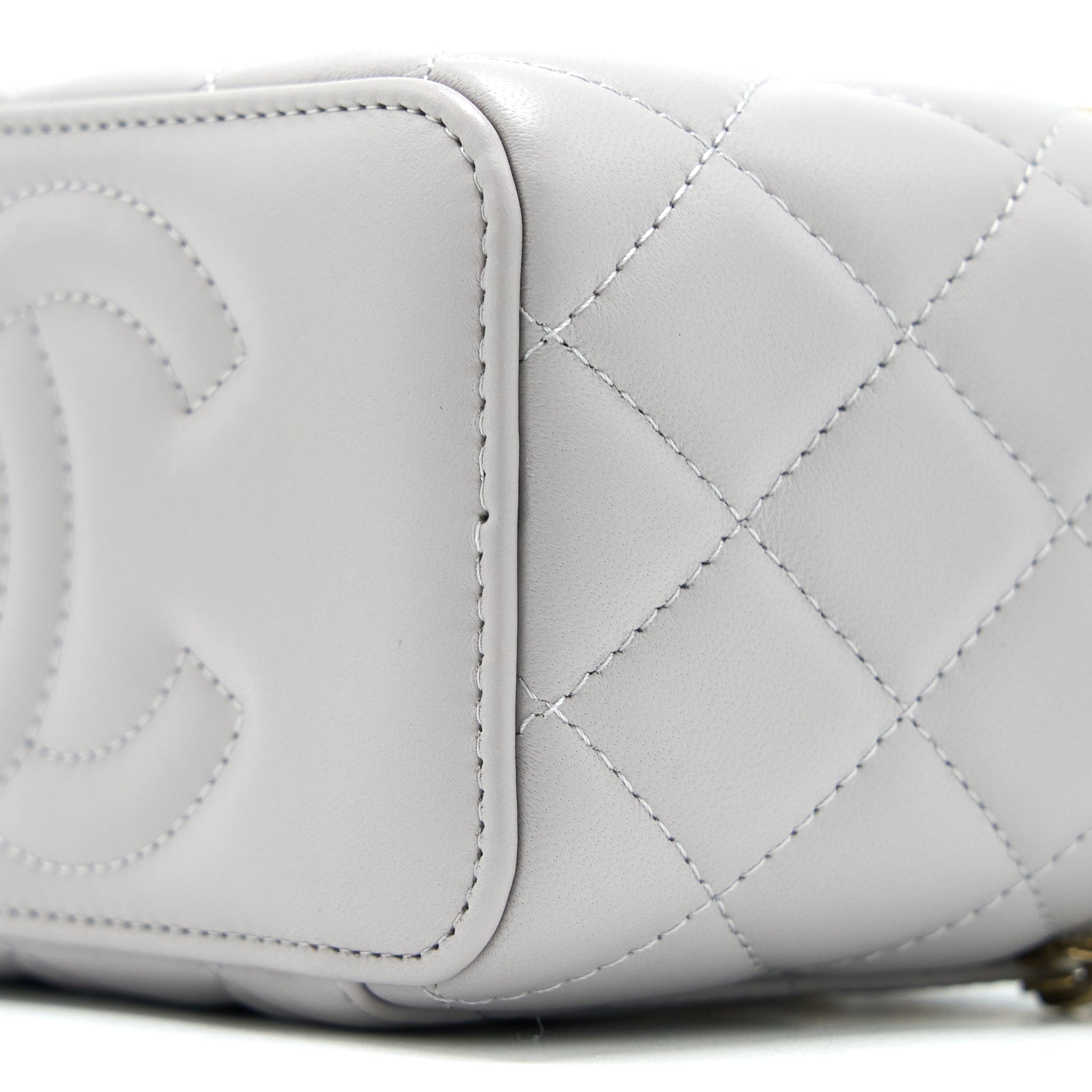Chanel 22B Pearl Crush Long Vanity with Chain Lambskin Grey