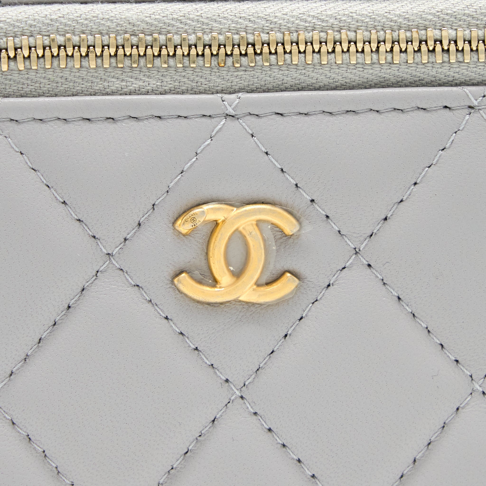 Chanel 22B Pearl Crush Long Vanity with Chain Lambskin Grey