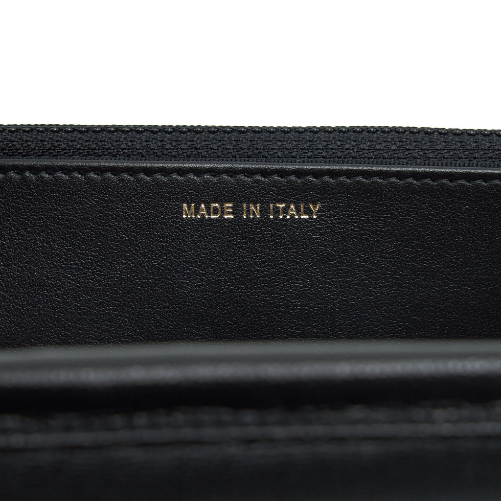 Chanel 22S Detail CC Logo Wallet On Chain Caviar Black L