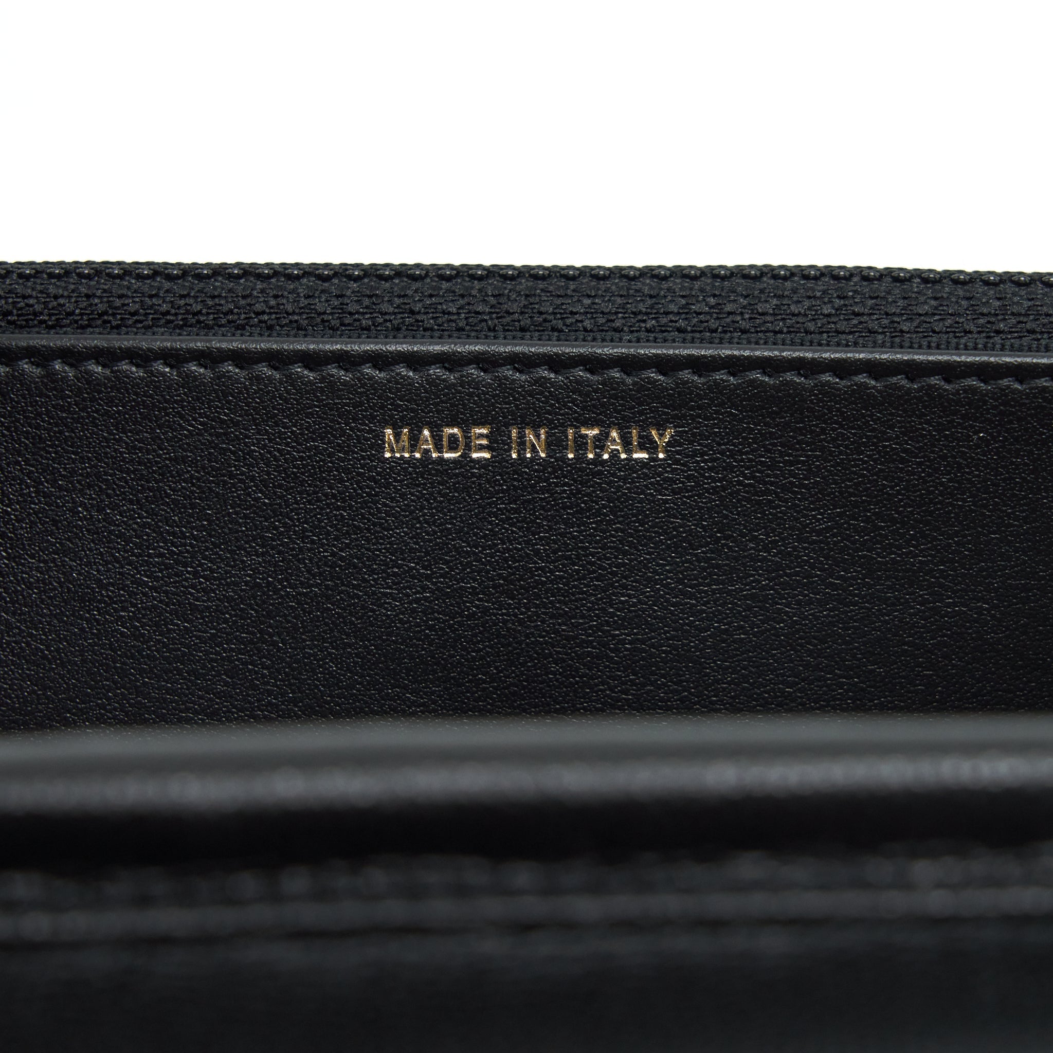 Chanel 22S Detail CC Logo Wallet On Chain Caviar Black L
