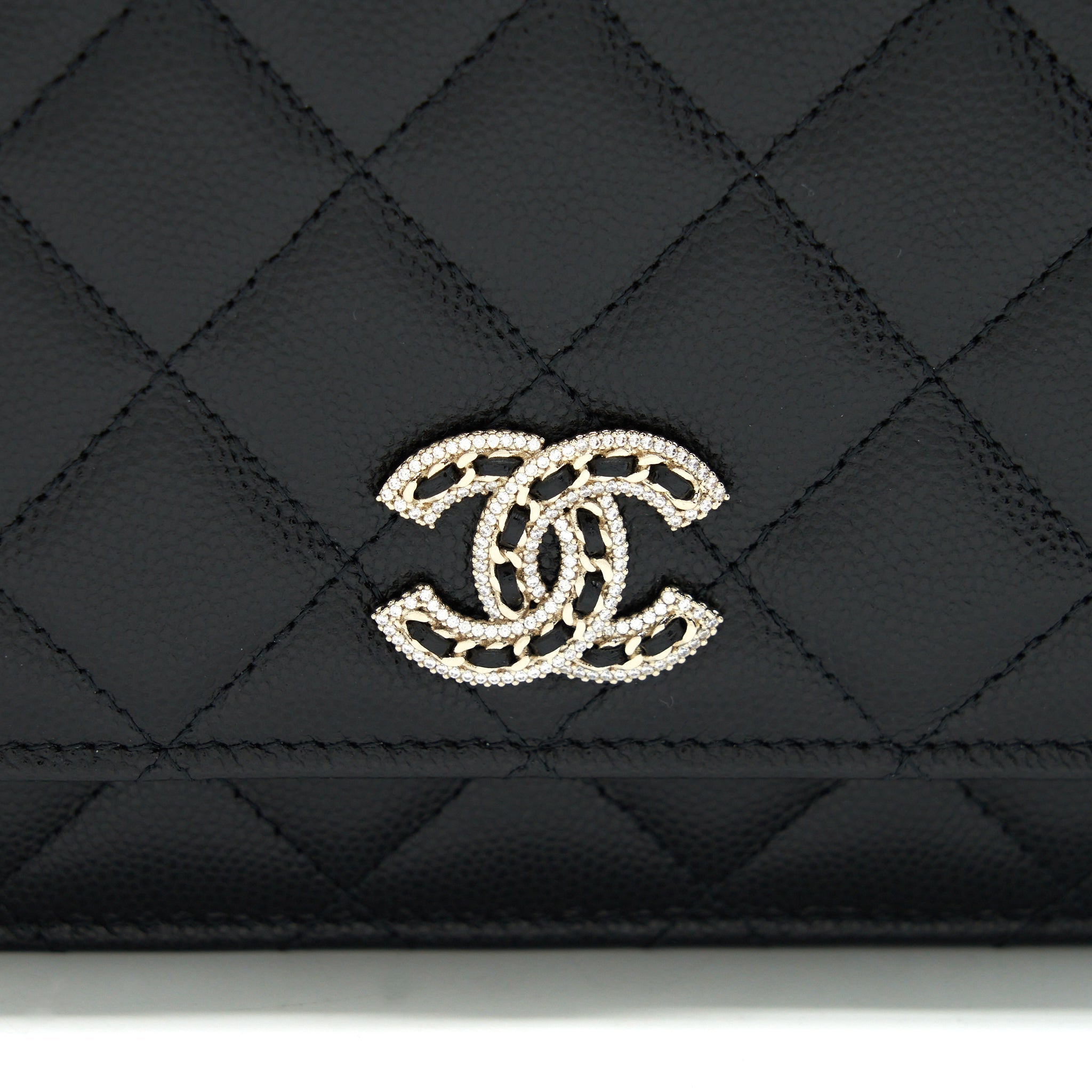 Chanel 22S Detail CC Logo Wallet On Chain Caviar Black L