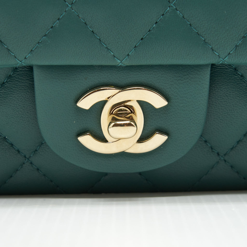 Chanel 21A Mini Rectangular Flap Bag Lambskin Light green L