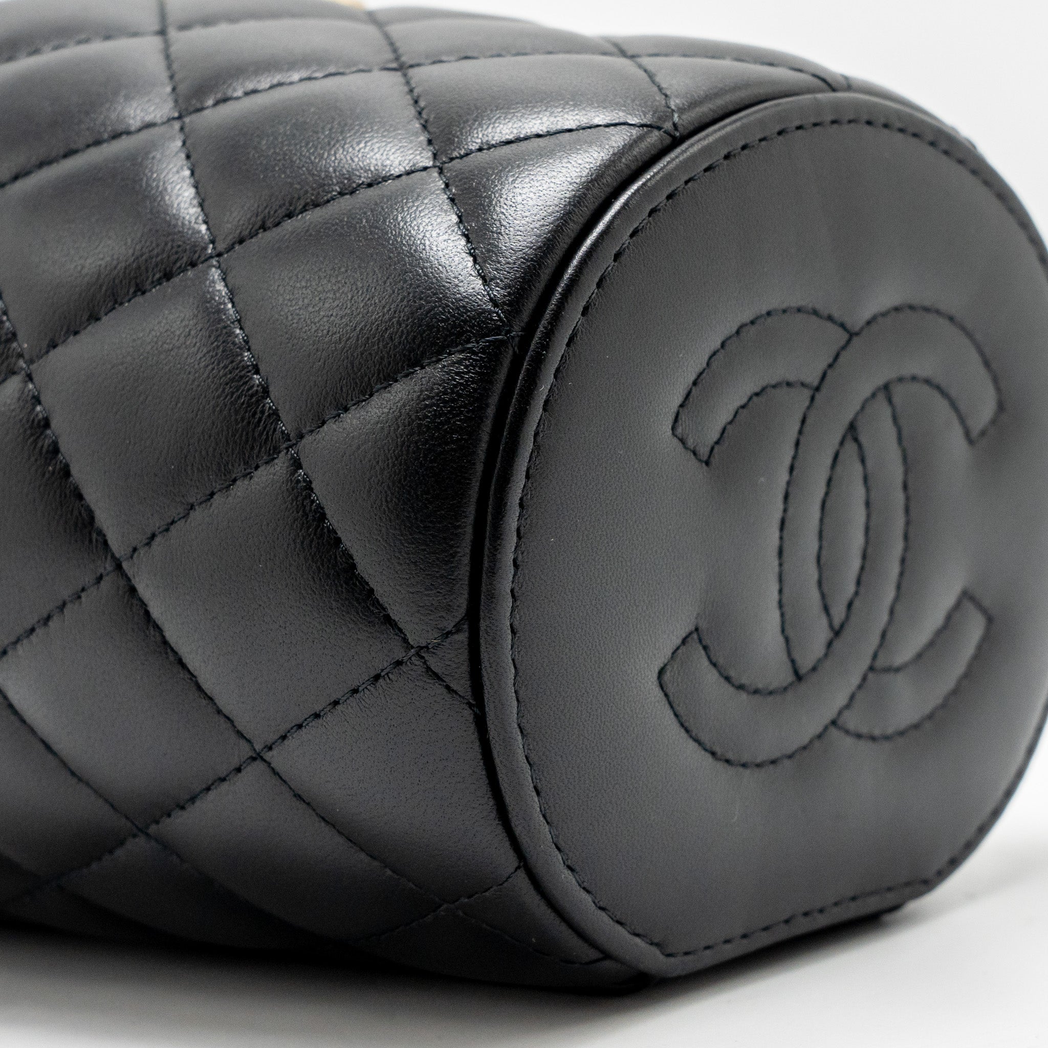 CHANEL Afternoon Tea Top Handle Vanity Case With Chain Lambskin Black  (Microchip)